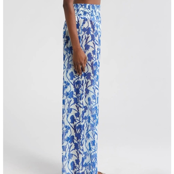 NWT HUTCH Eliza Floral Cover-Up Pants | Vining Orchids | Size M (Sold Out!) - Picture 3 of 8